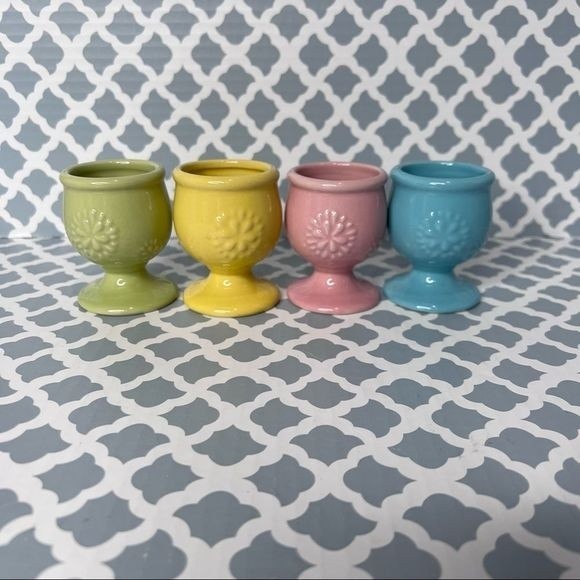 double Nice Other - Double Nice Co Set of 4 Pastel Colors Ceramic Embossed Design Egg Cups